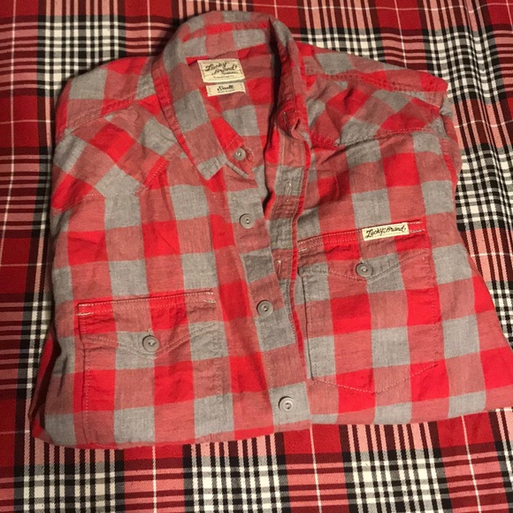 Lucky Brand Men’s Long Sleeve Button Down - Picture 1 of 3
